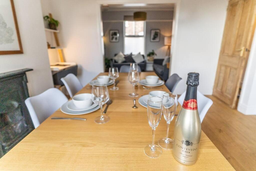Spacious 3 Bedroom House York Buitenkant foto